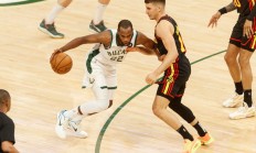 九游VIP-老鹰胜魔术，杨恩砍下生涯最高分