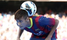 九游娱乐入口-荒诞与统治，当爵士在空荡球馆淘汰深圳，贝恩的数据风暴