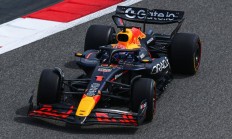 九游体育平台-红牛二队鏖战法拉利，皮亚斯特里高光表现的简单介绍