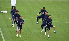 九游娱乐网页-法国备战与安道尔对阵，胜者为王