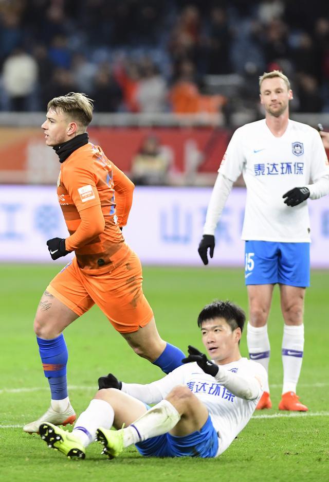 包含天津泰达力图击败山东鲁能,力争问鼎的词条 包含天津泰达力图击败山东鲁能,力争问鼎的词条