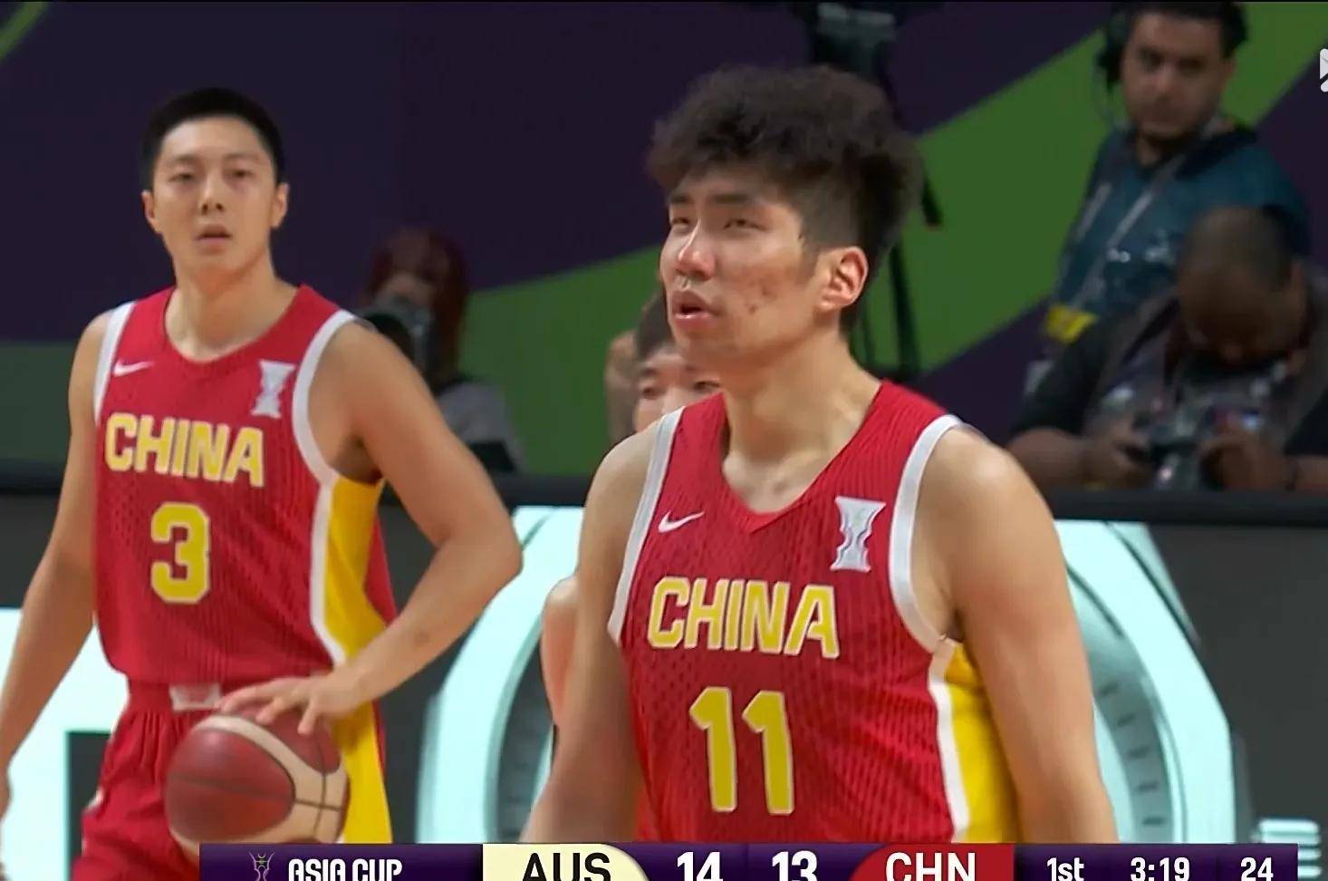 北京男篮惨遭浙江队逆转,遗憾失利 北京男篮惨遭浙江队逆转,遗憾失利