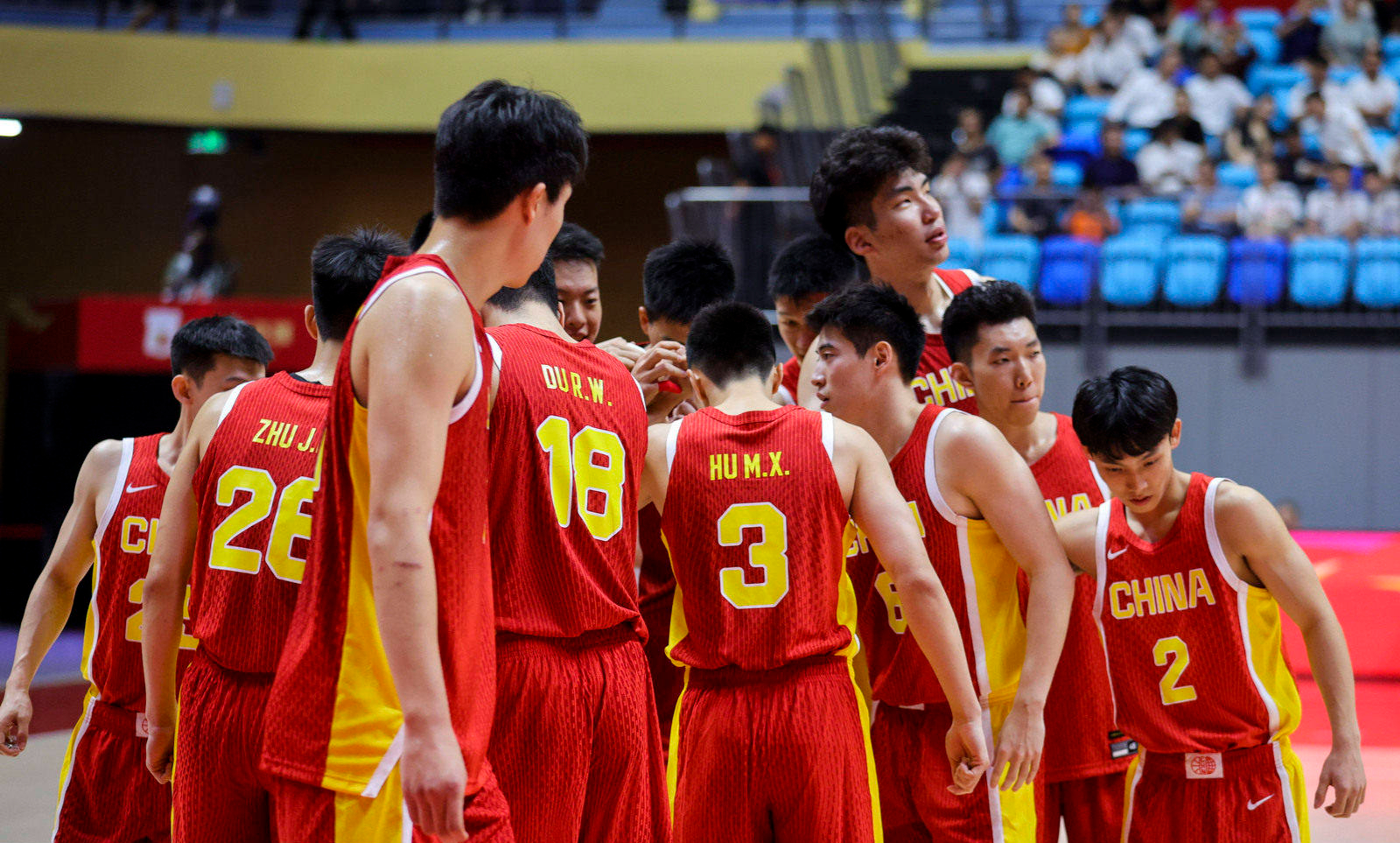 北京男篮惨遭浙江队逆转,遗憾失利 北京男篮惨遭浙江队逆转,遗憾失利