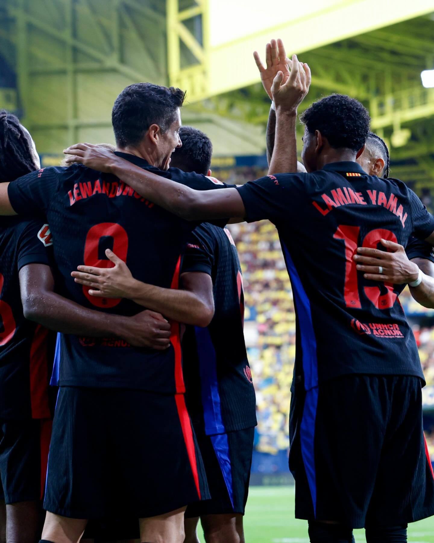 包含比利亚雷亚尔大胜克鲁塞罗,继续扩大领先优势的词条 包含比利亚雷亚尔大胜克鲁塞罗,继续扩大领先优势的词条