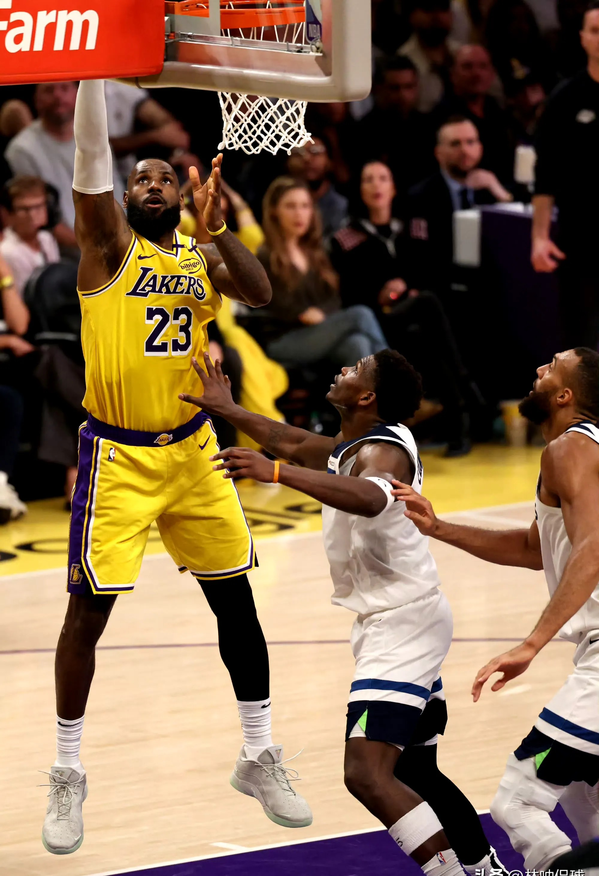 森林狼客场大胜对手锁定胜局的简单介绍 森林狼客场大胜对手锁定胜局的简单介绍