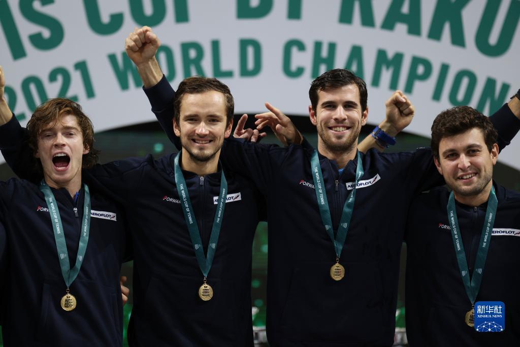 戴维斯杯鏖战年终总决赛,梅德韦杰夫带队取胜的简单介绍 戴维斯杯鏖战年终总决赛,梅德韦杰夫带队取胜的简单介绍